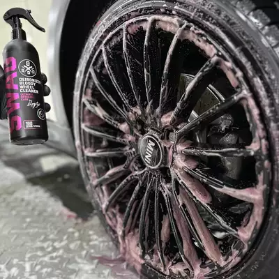 SWAG Deiron Bloody Wheel Cleaner+ v2 1:1 - Żelowy koncentrat do czyszczenia felg 500ml